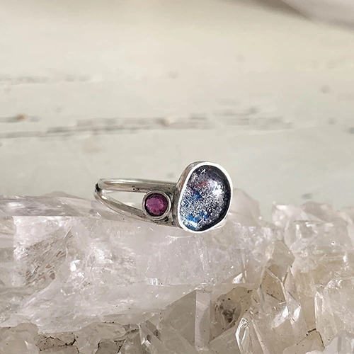 assieraad bestellen met een geboortesteen