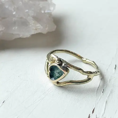 Dierbaar goud voor je assieraad met emaille