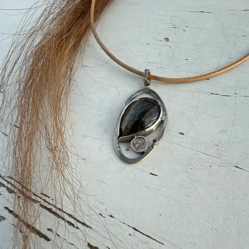 Hanger met paardenhaar